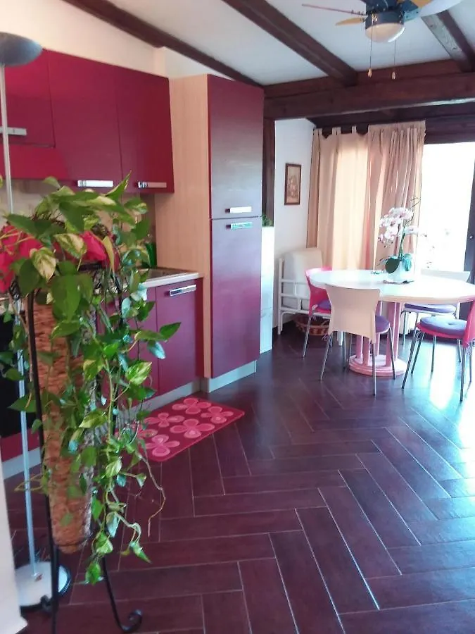 Villa Villetta Su Canale Navigabile Furnari Italy