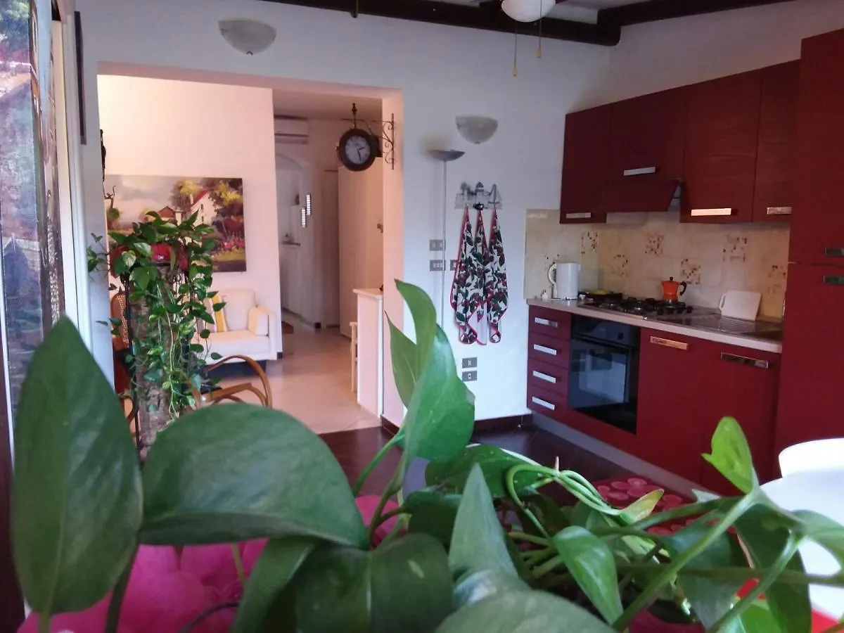 Villa Villetta Su Canale Navigabile Furnari Italy