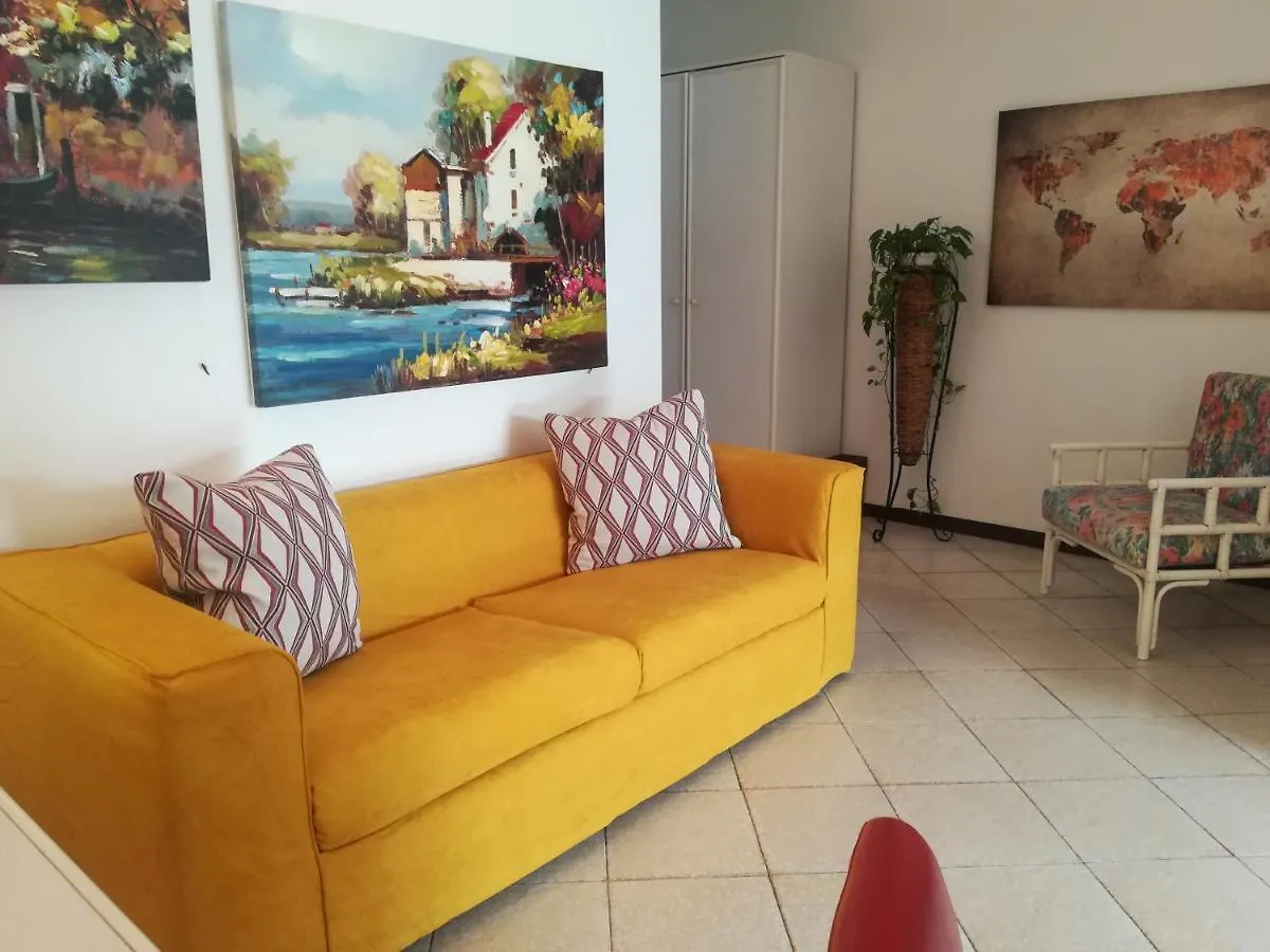 Villa Villetta Su Canale Navigabile Furnari Italy